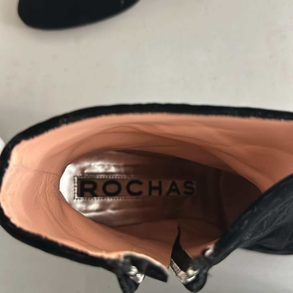 Black Rochas Heeled Boots - Picture 5 of 5